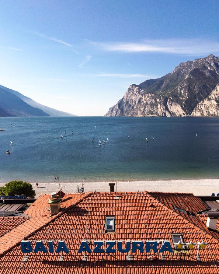 Hotel Baia Azzurra - Lake Front Torbole Sul Garda Dış mekan fotoğraf
