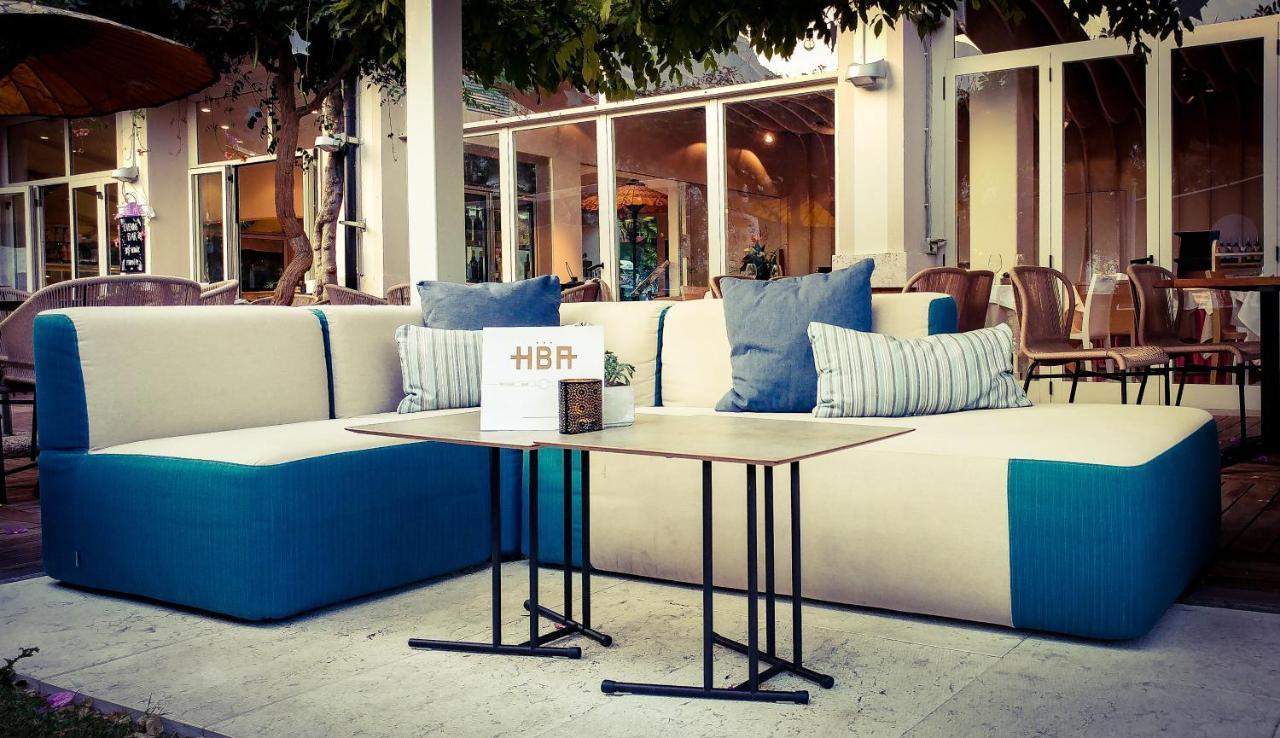 Hotel Baia Azzurra - Lake Front Torbole Sul Garda Dış mekan fotoğraf