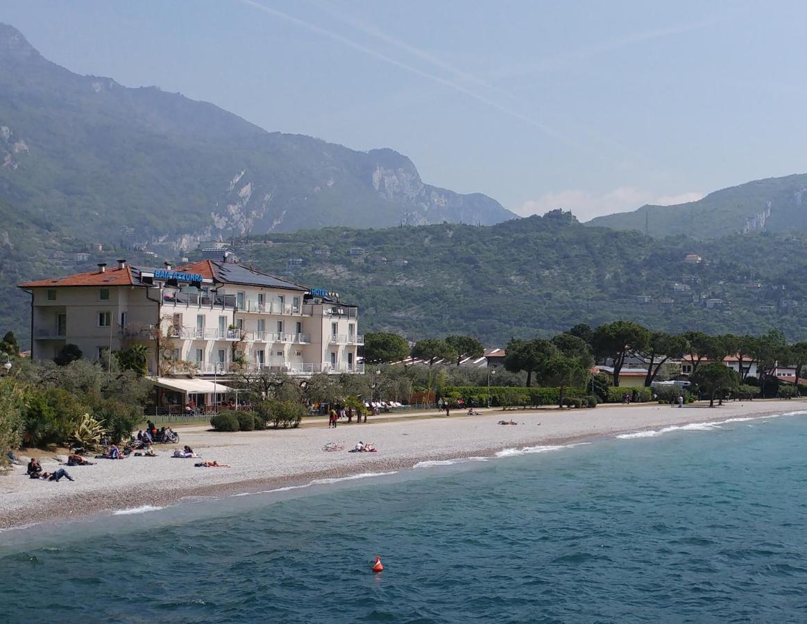 Hotel Baia Azzurra - Lake Front Torbole Sul Garda Dış mekan fotoğraf
